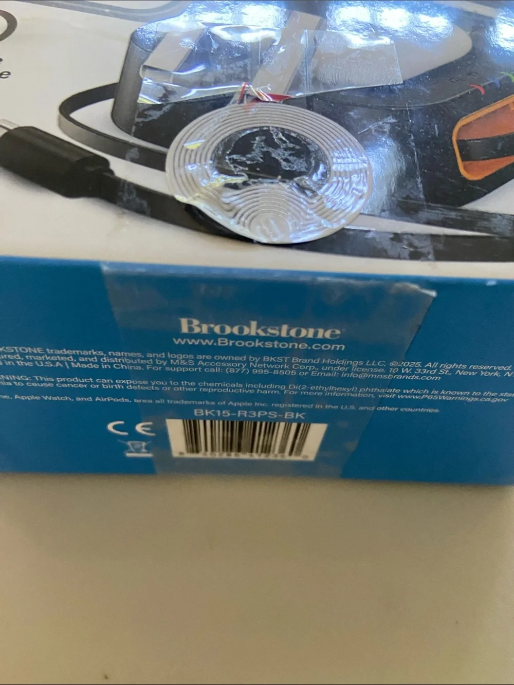 Brookstone MagSafe 3-in-1 Wireless Charging Station – Black with Silver Accents